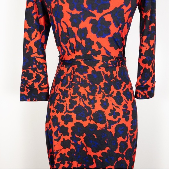 Diane Von Furstenberg Julian Silk Jersey Wrap Dress Cheetah Floral Blue and Red - Picture 9 of 14